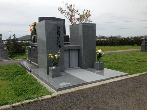 墓石デザイン　箱型
