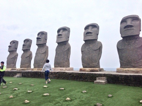 宮崎のモアイ像