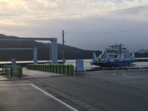 離島での工事です。