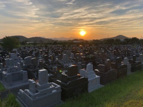 市営墓地からの夕陽。