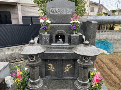 雨のお彼岸の中日