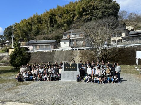 ２校の閉校記念式典にお招きいただきました