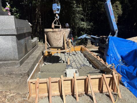 解体ーお骨掘りー基礎ー建込ー完成