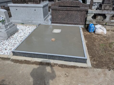 小峯墓地にて新設